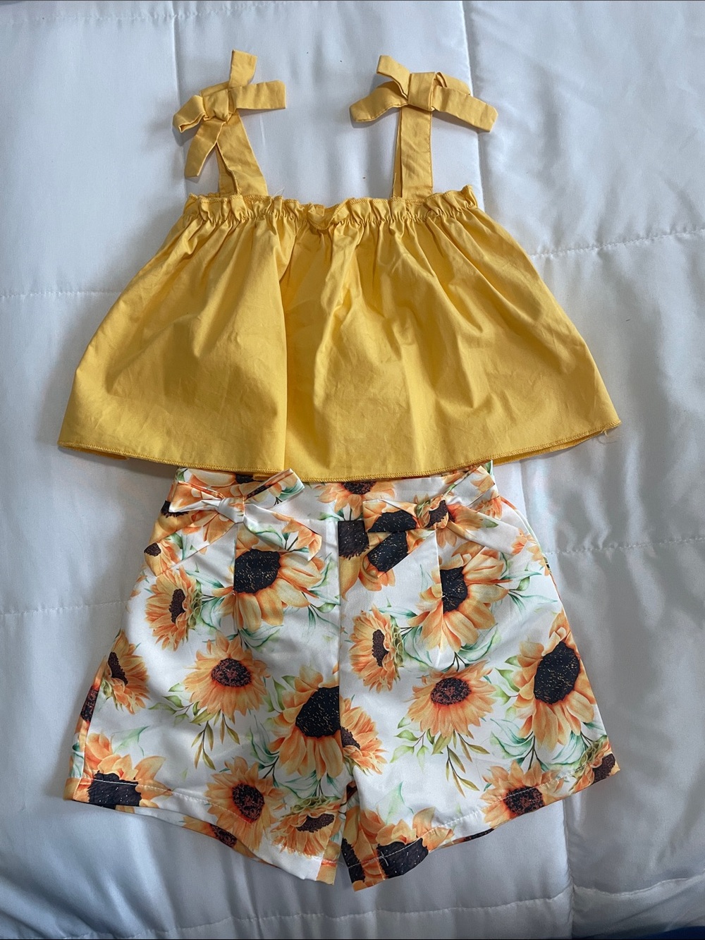 NWOT Yellow Tie-Shoulder Crop Top with Sunflower Print Shorts Set